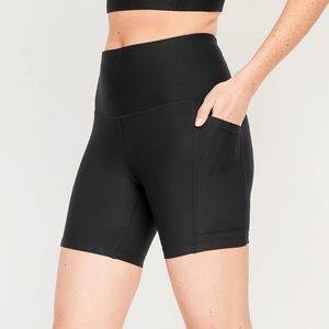 Old Navy Active Powersoft High-Waisted Side-Pocket Biker Shorts - Black - S